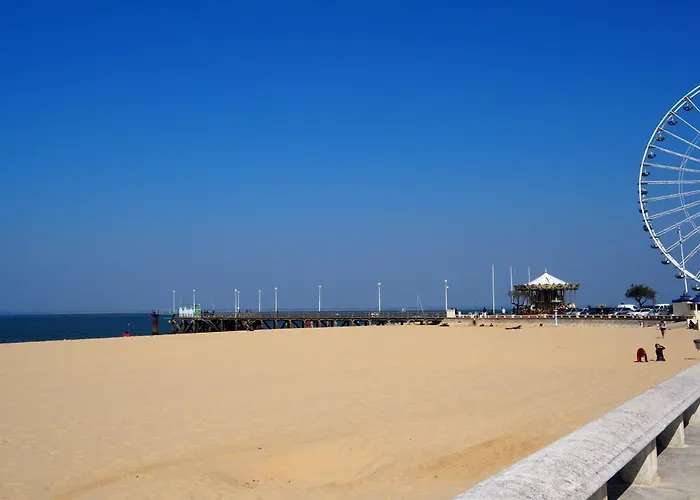 Apartman T2 Confortable Avec Balcon, Parking Et Equipements, Centre Arcachon, Proche Et Casino - Fr-1-474-72 Arcachon