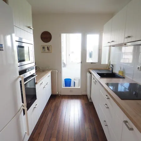 Apartment T2 Confortable Avec Balcon, Parking Et Equipements, Centre Arcachon, Proche Et Casino - Fr-1-474-72 *